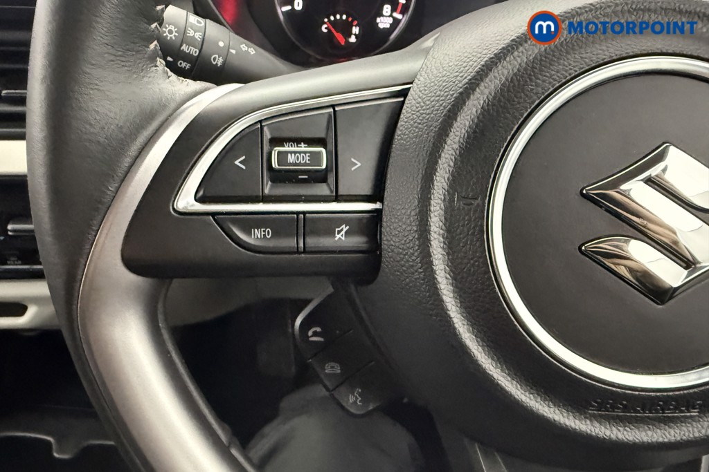 Suzuki Swift Motion Automatic Petrol Hatchback - Stock Number (1607397) - 6th supplementary image