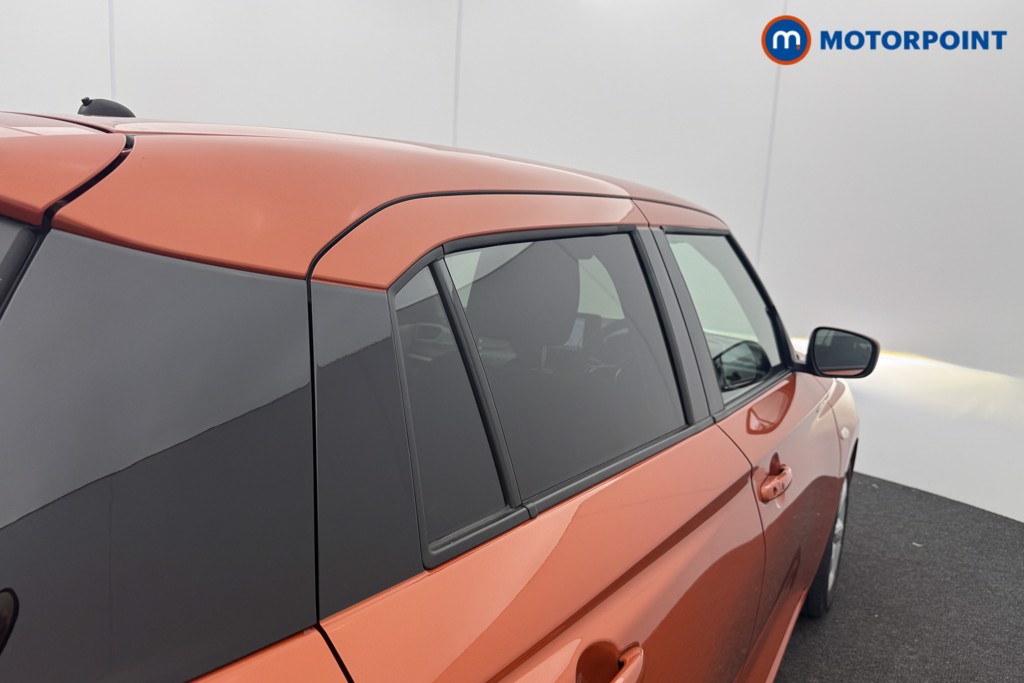 Suzuki Swift Motion Automatic Petrol Hatchback - Stock Number (1607401) - 17th supplementary image