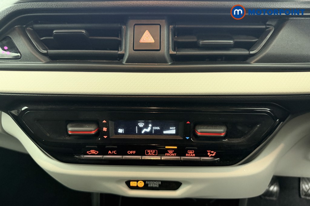 Suzuki Swift Motion Manual Petrol Hatchback - Stock Number (1607410) - 3rd supplementary image