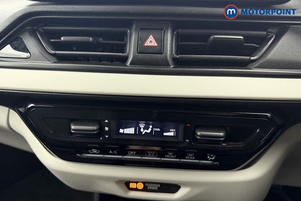 Suzuki Swift Motion Manual Petrol Hatchback - Stock Number (1607419) - 4th supplementary image