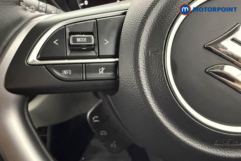Suzuki Swift Motion Manual Petrol Hatchback - Stock Number (1607419) - 7th supplementary image