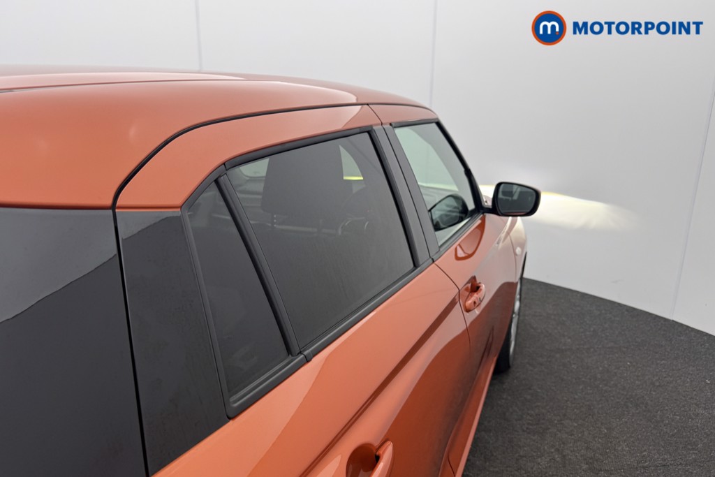 Suzuki Swift Motion Manual Petrol Hatchback - Stock Number (1607419) - 17th supplementary image