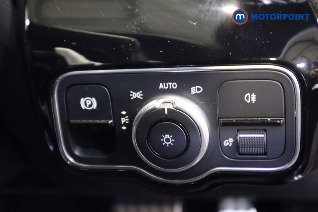 Mercedes-Benz CLA Amg Line Automatic Diesel Coupe - Stock Number (1607501) - 14th supplementary image