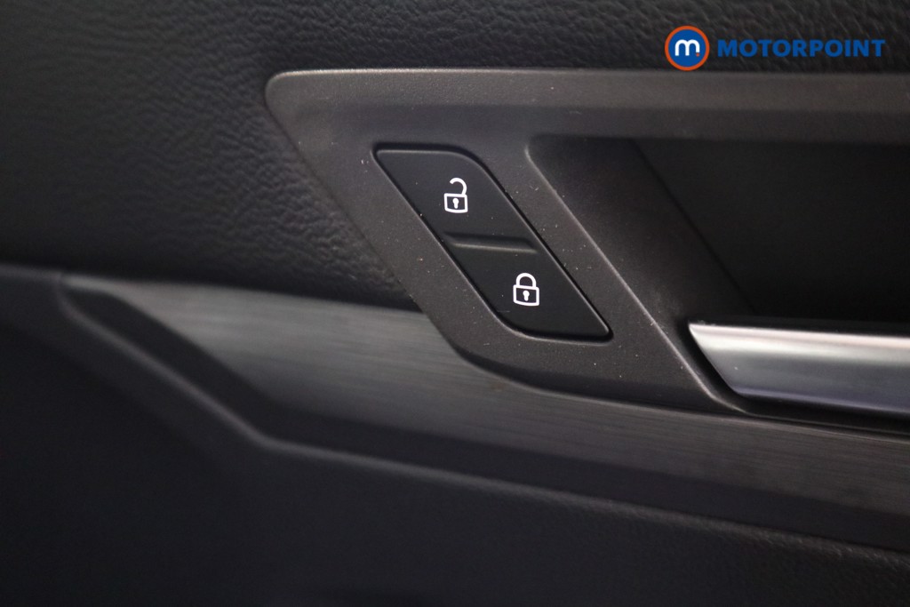 Volkswagen Golf Style Automatic Petrol Plug-In Hybrid Hatchback - Stock Number (1607510) - 14th supplementary image