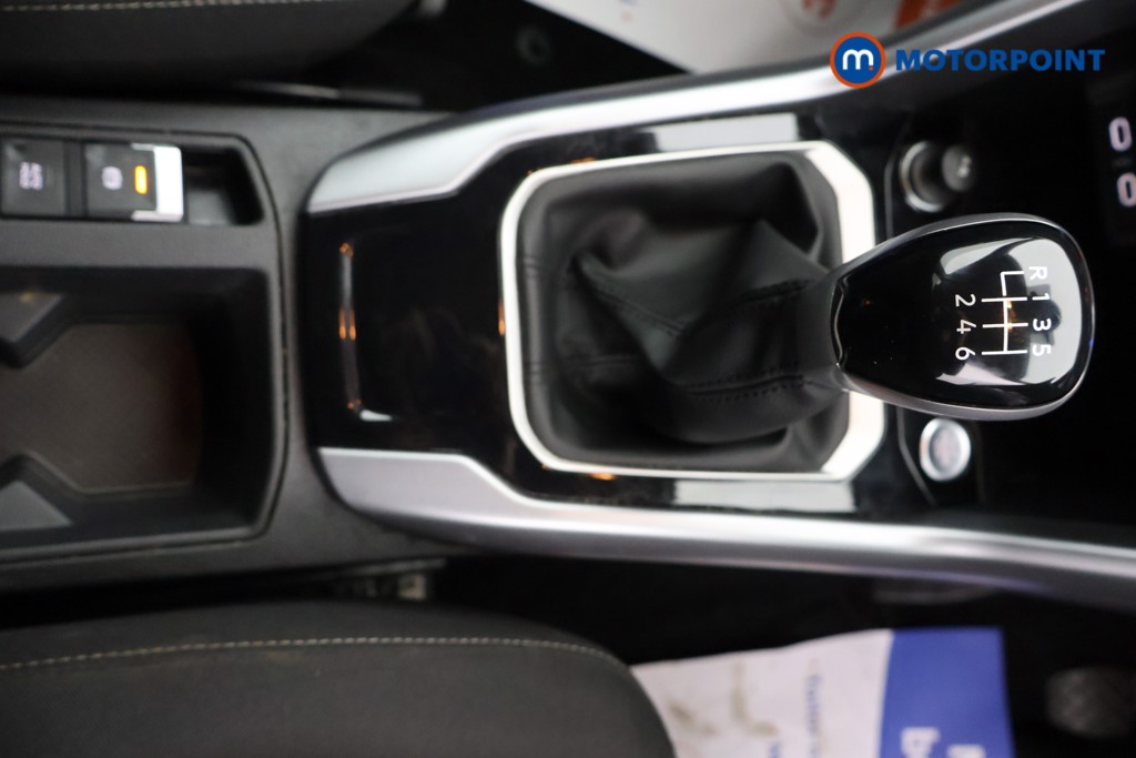 Volkswagen T-Roc Match Manual Petrol SUV - Stock Number (1607536) - 9th supplementary image