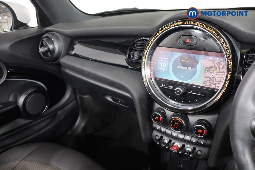 Mini Convertible Cooper Classic Manual Petrol Convertible - Stock Number (1607601) - 3rd supplementary image