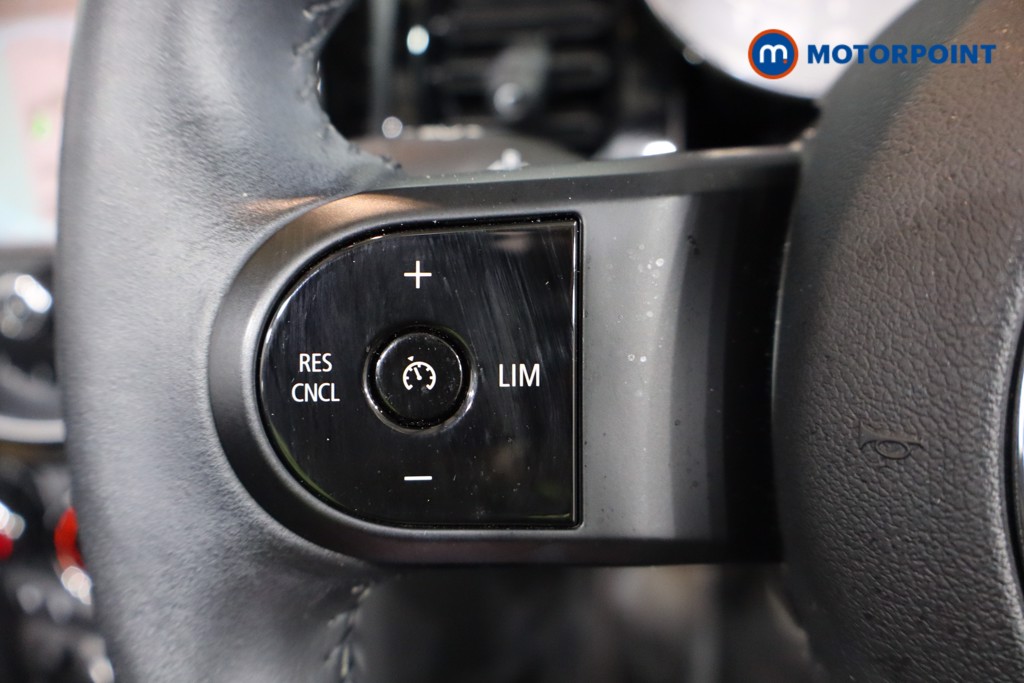 Mini Convertible Cooper Classic Manual Petrol Convertible - Stock Number (1607601) - 13th supplementary image