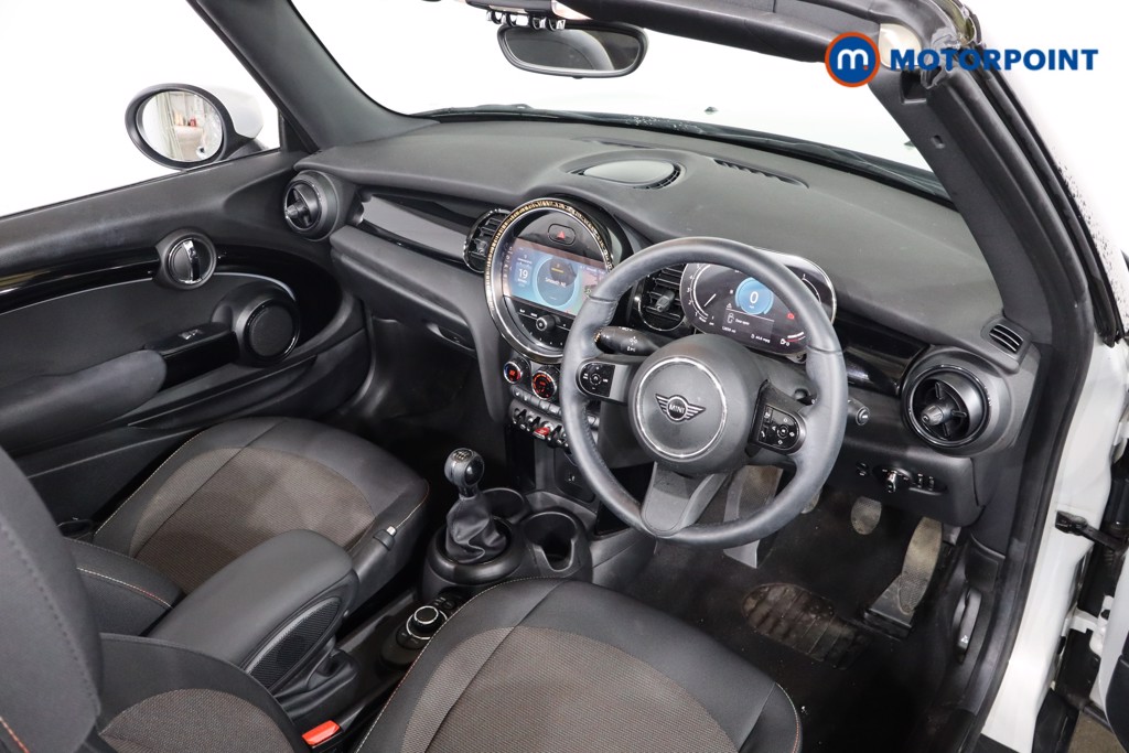 Mini Convertible Cooper Classic Manual Petrol Convertible - Stock Number (1607601) - 1st supplementary image