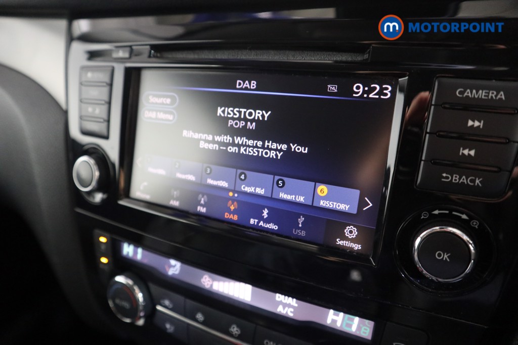 Nissan Qashqai Tekna Automatic Diesel SUV - Stock Number (1607658) - 7th supplementary image