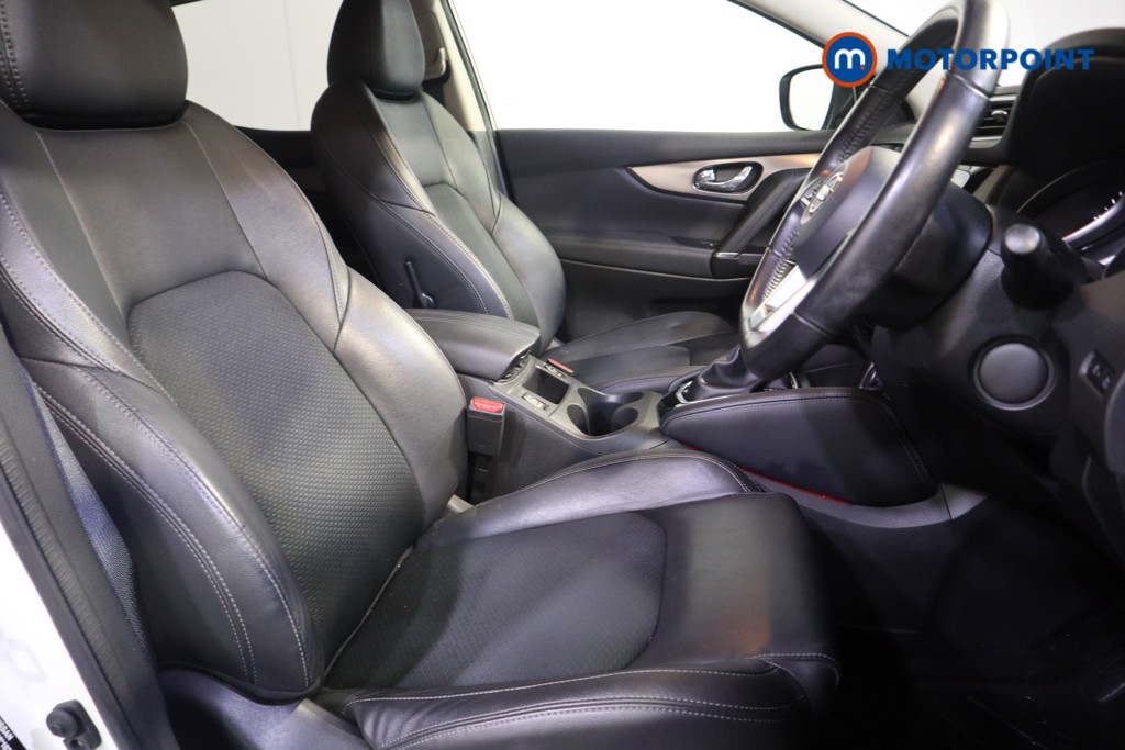 Nissan Qashqai Tekna Automatic Diesel SUV - Stock Number (1607658) - 17th supplementary image