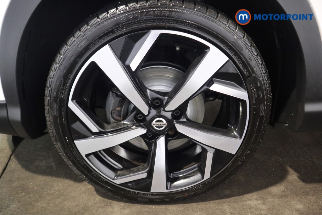 Nissan Qashqai Tekna Automatic Diesel SUV - Stock Number (1607658) - 24th supplementary image