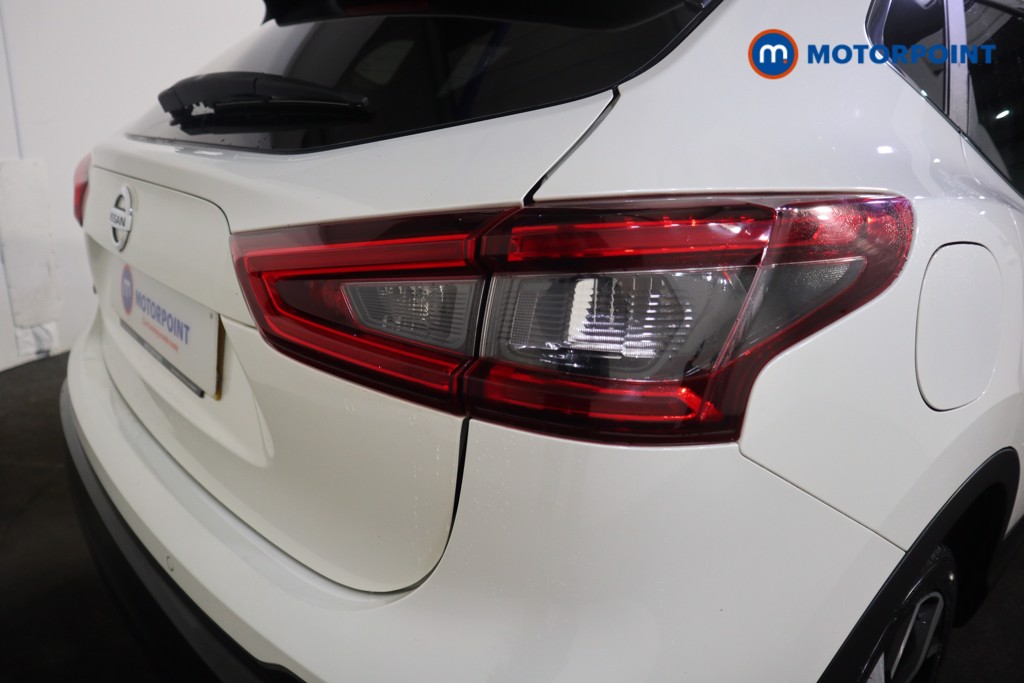Nissan Qashqai Tekna Automatic Diesel SUV - Stock Number (1607658) - 29th supplementary image
