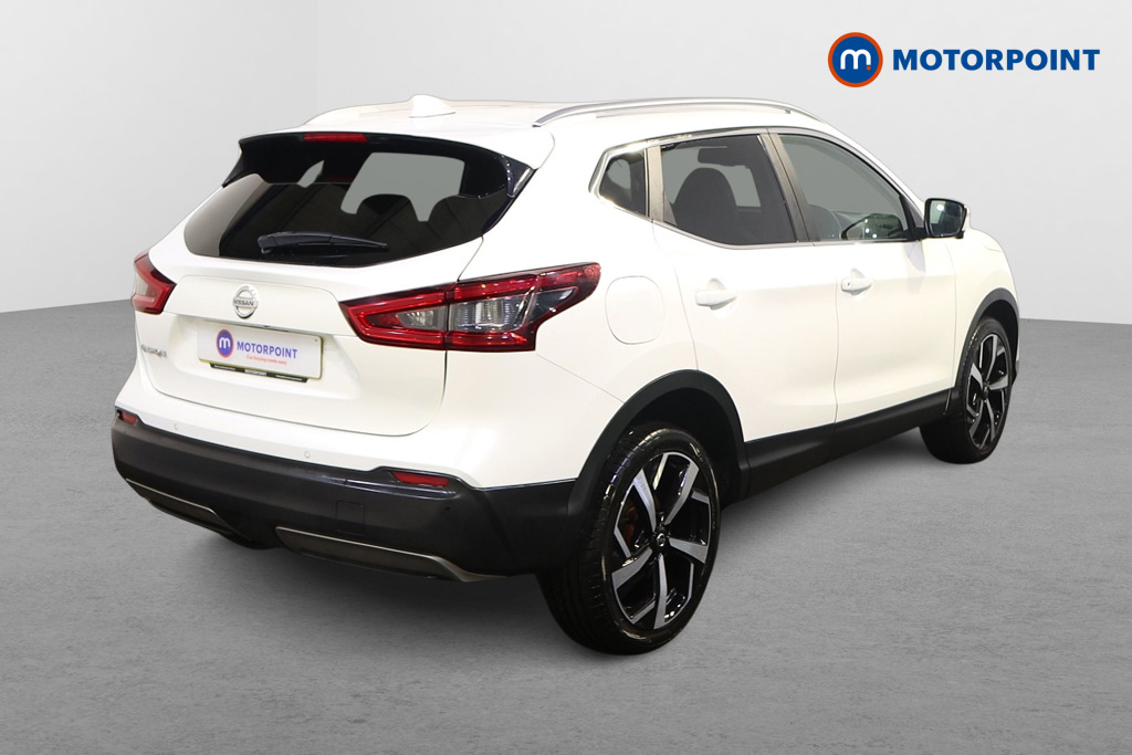 Nissan Qashqai Tekna Automatic Diesel SUV - Stock Number (1607658) - Drivers side rear corner