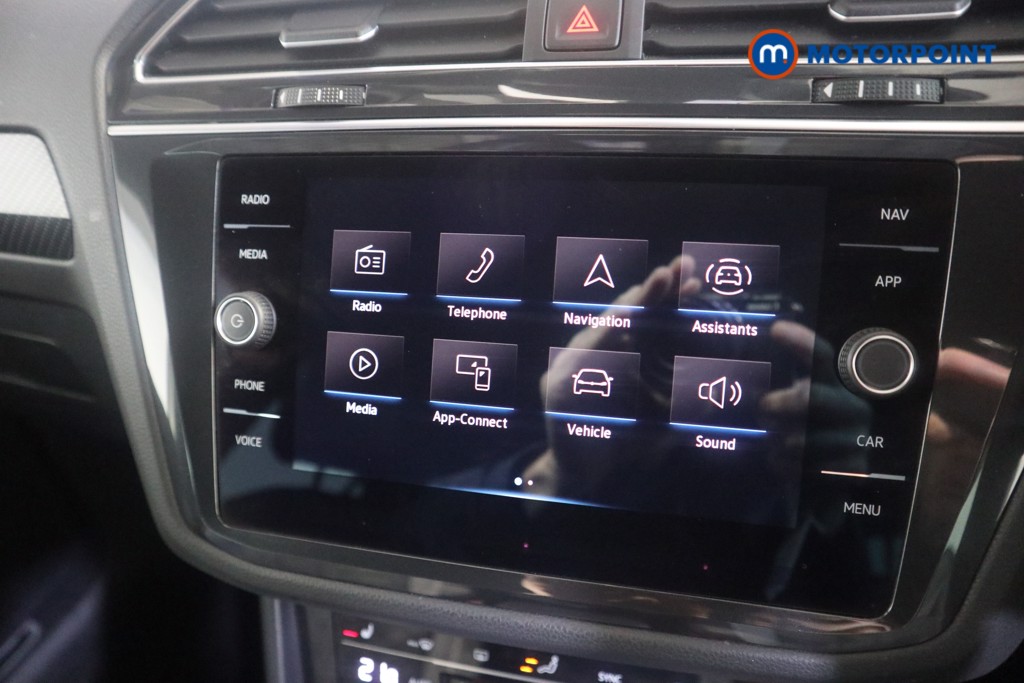 Volkswagen Tiguan R-Line Automatic Petrol SUV - Stock Number (1607665) - 7th supplementary image