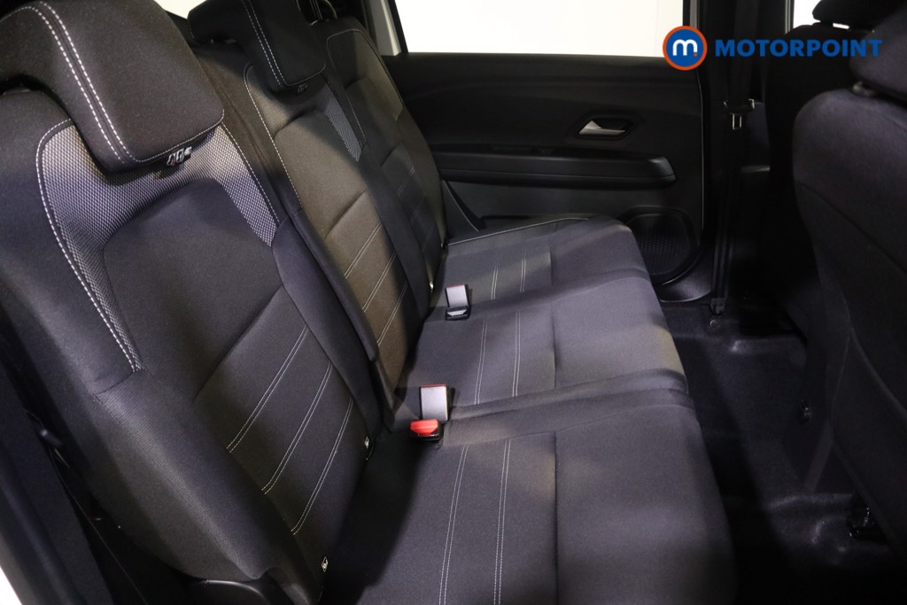 Dacia Jogger Expression Automatic Petrol-Electric Hybrid People Carrier - Stock Number (1607675) - 15th supplementary image