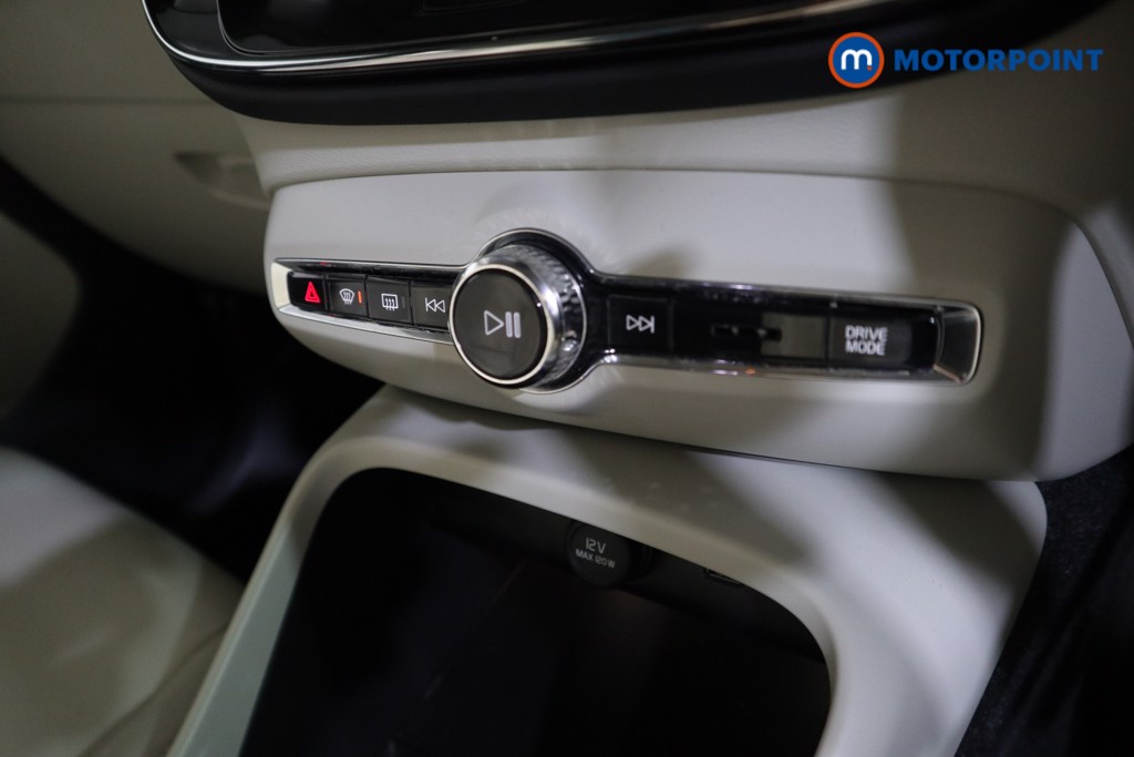 Volvo Xc40 Inscription Automatic Petrol SUV - Stock Number (1607694) - 8th supplementary image