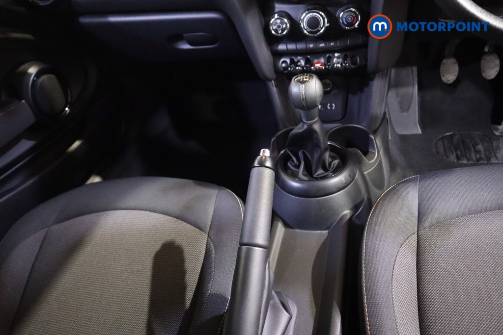 Mini Hatchback ONE Manual Petrol Hatchback - Stock Number (1607830) - 6th supplementary image