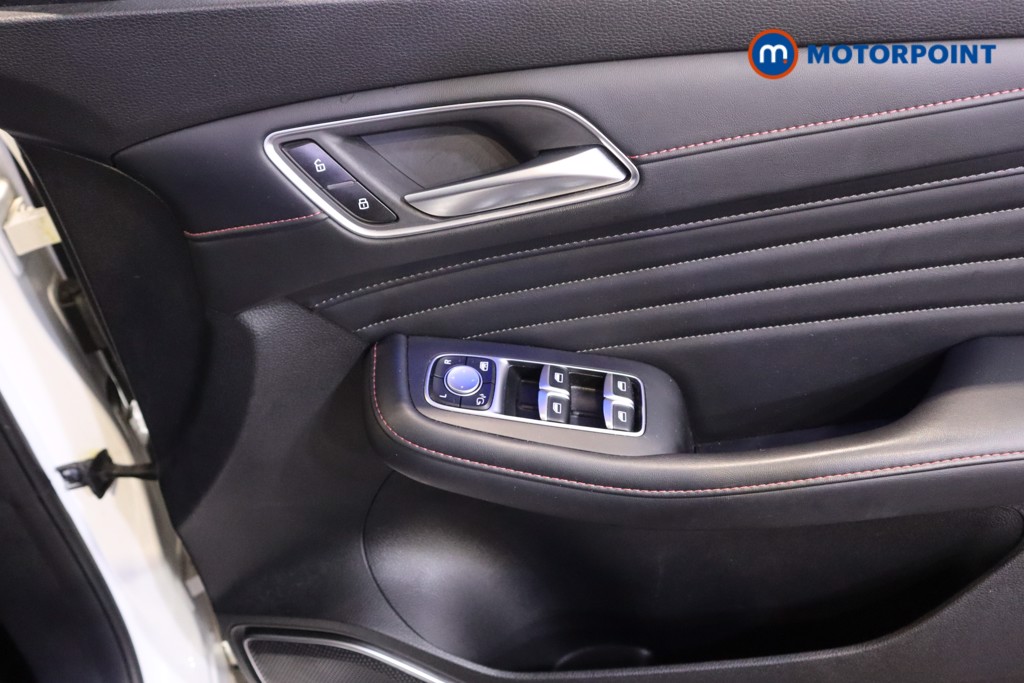 Mg Motor Uk HS Exclusive Automatic Petrol SUV - Stock Number (1608495) - 9th supplementary image