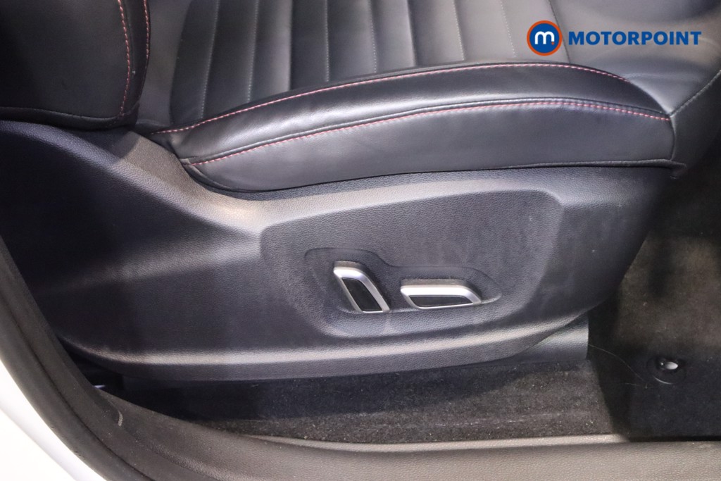 Mg Motor Uk HS Exclusive Automatic Petrol SUV - Stock Number (1608495) - 16th supplementary image