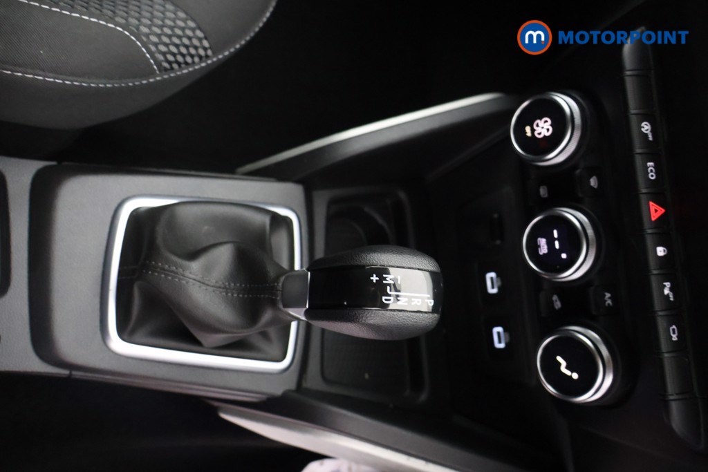 Dacia Duster Prestige Automatic Petrol SUV - Stock Number (1608712) - 9th supplementary image