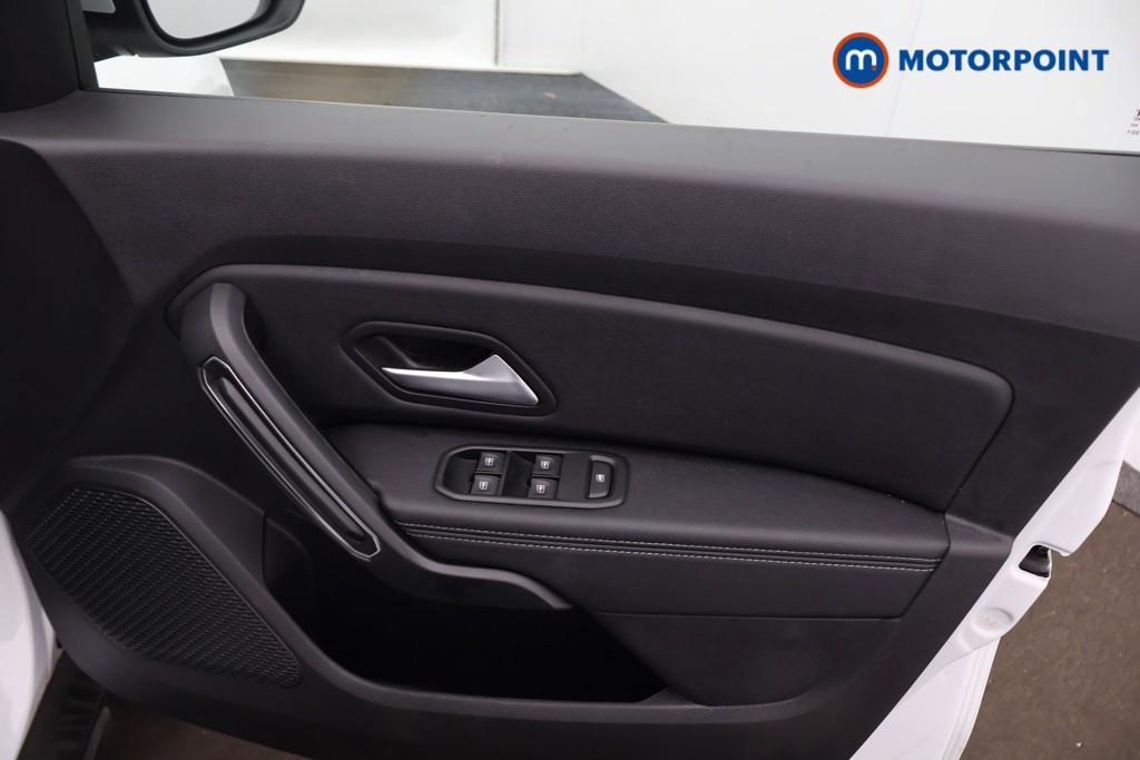 Dacia Duster Prestige Automatic Petrol SUV - Stock Number (1608712) - 12th supplementary image