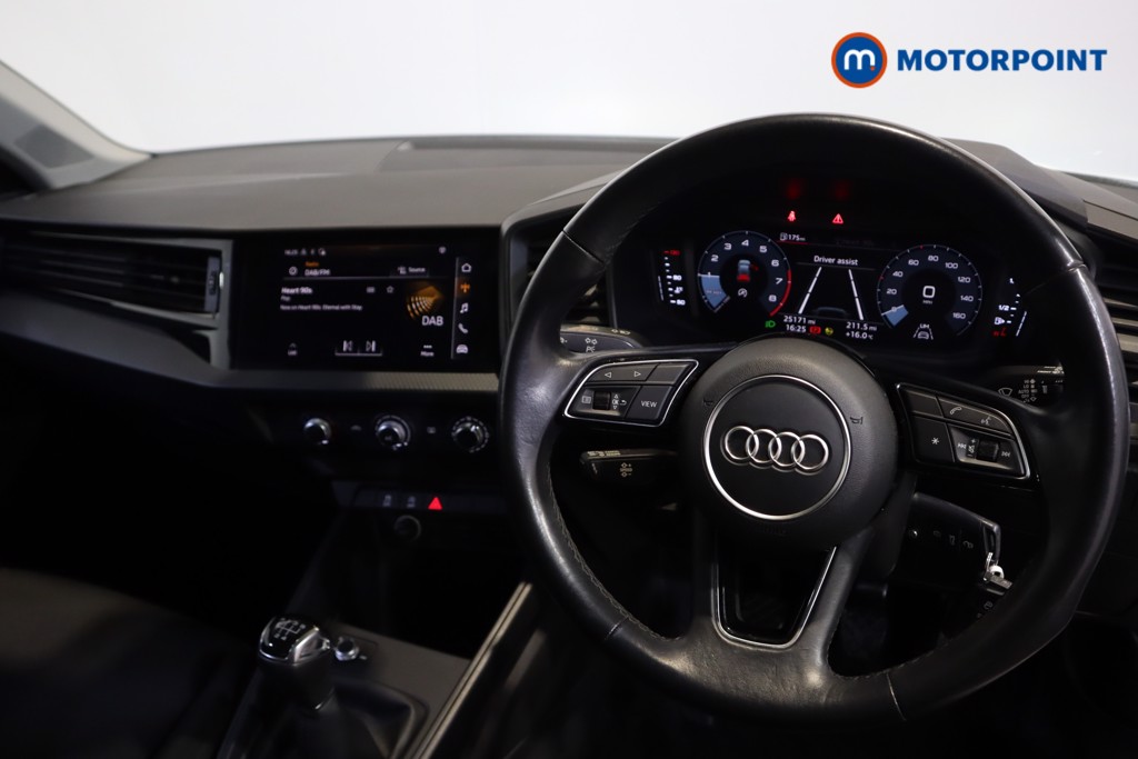 Audi A1 Technik Manual Petrol Hatchback - Stock Number (1608830) - 1st supplementary image