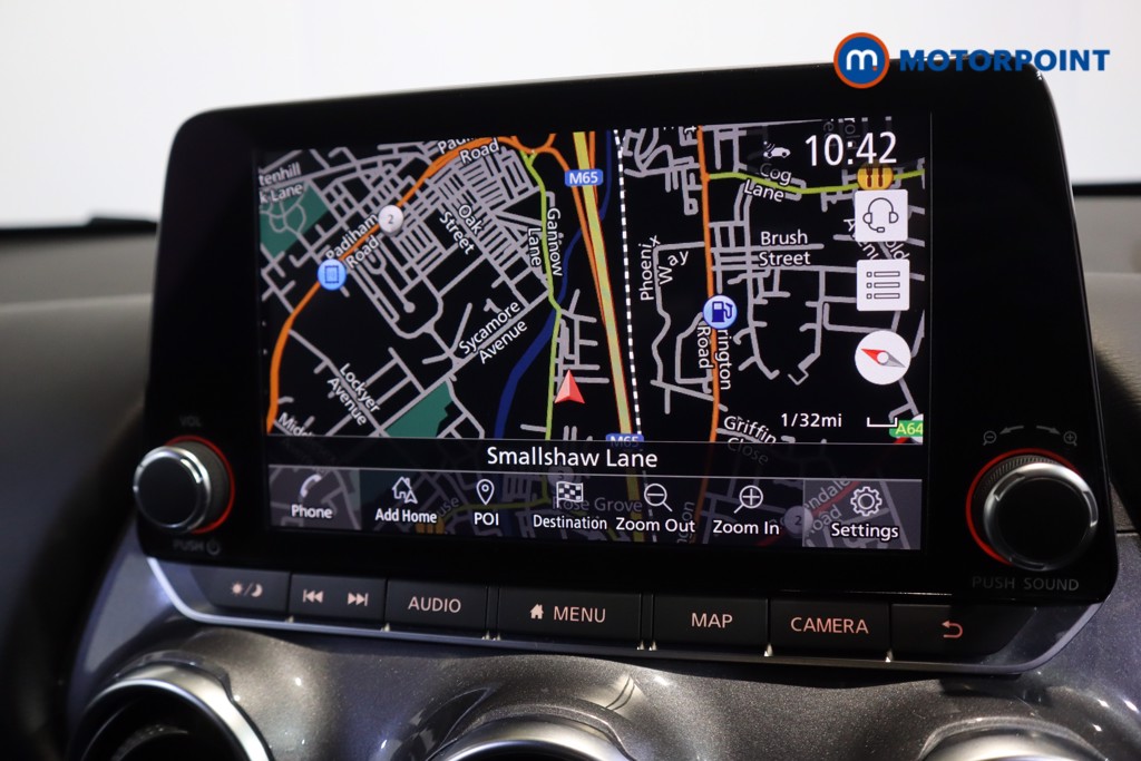 Nissan Juke N-Connecta Manual Petrol SUV - Stock Number (1608859) - 2nd supplementary image