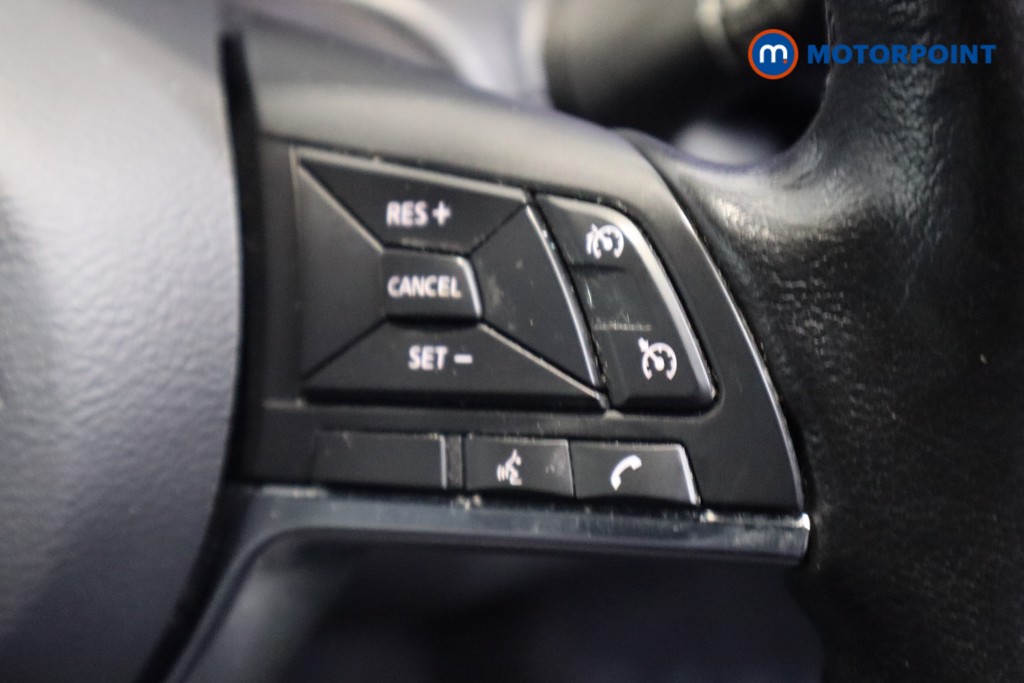 Nissan Juke N-Connecta Manual Petrol SUV - Stock Number (1608859) - 13th supplementary image