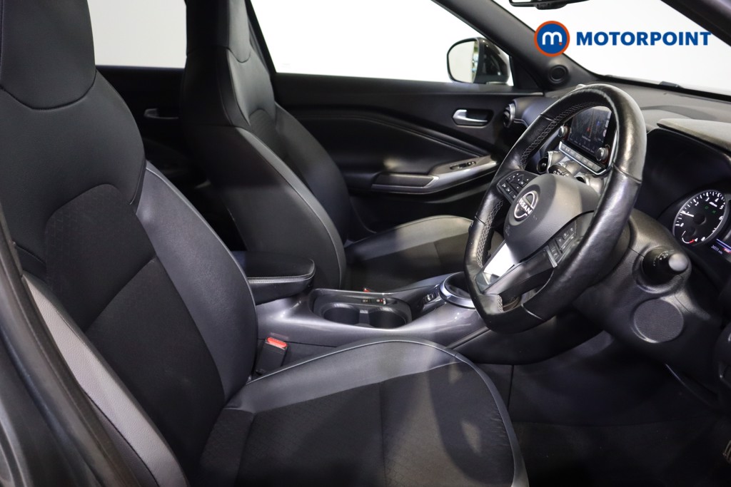 Nissan Juke N-Connecta Manual Petrol SUV - Stock Number (1608859) - 17th supplementary image