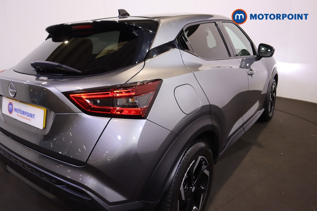 Nissan Juke N-Connecta Manual Petrol SUV - Stock Number (1608859) - 27th supplementary image