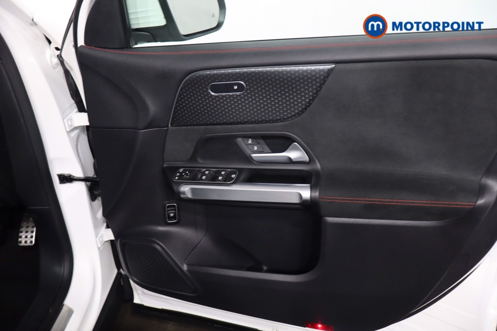 Mercedes-Benz EQB Amg Line Executive Automatic Electric SUV - Stock Number (1608909) - 24th supplementary image