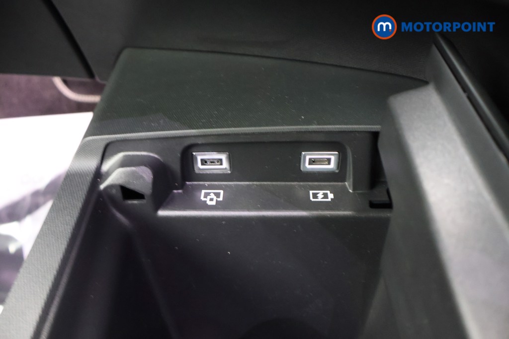 Peugeot 5008 GT Automatic Petrol SUV - Stock Number (1609173) - 11th supplementary image