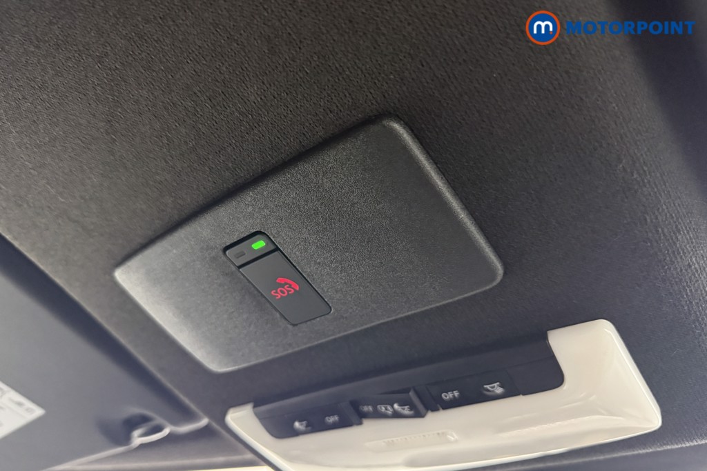 Nissan Juke N-Connecta Automatic Petrol SUV - Stock Number (1609185) - 10th supplementary image