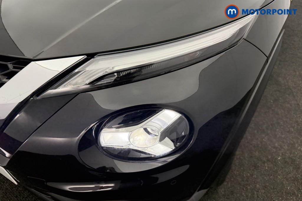 Nissan Juke N-Connecta Automatic Petrol SUV - Stock Number (1609185) - 16th supplementary image