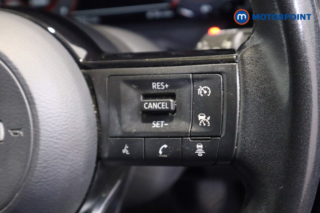 Nissan Qashqai N-Connecta Manual Petrol SUV - Stock Number (1609215) - 13th supplementary image