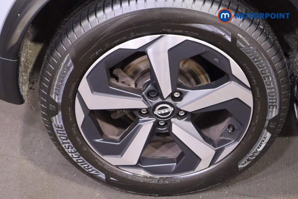 Nissan Qashqai N-Connecta Manual Petrol SUV - Stock Number (1609215) - 21st supplementary image