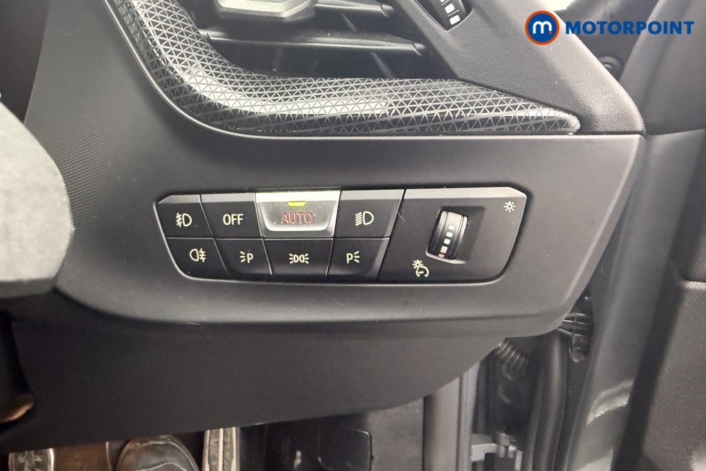 BMW 2 Series M Sport Manual Petrol Saloon - Stock Number (1609241) - 9th supplementary image