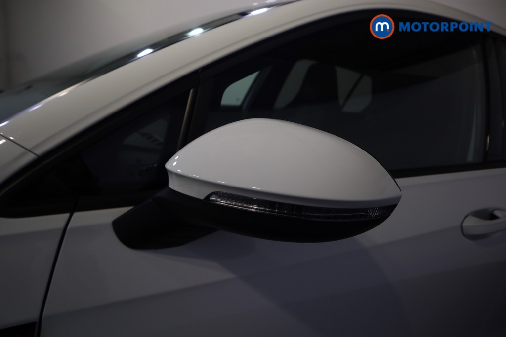 Volkswagen Golf GTI Automatic Petrol Hatchback - Stock Number (1609259) - 31st supplementary image