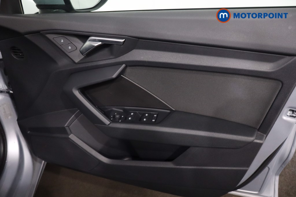 Audi A3 Technik Automatic Petrol Hatchback - Stock Number (1609273) - 22nd supplementary image