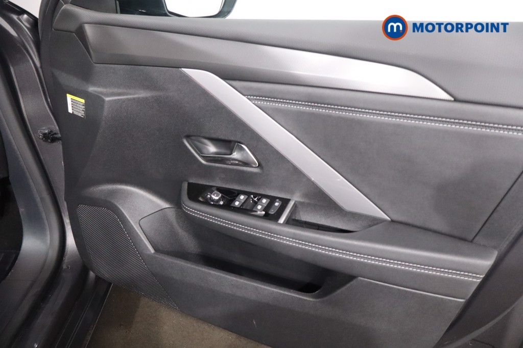 Vauxhall Astra GS Automatic Petrol Estate - Stock Number (1609478) - 20th supplementary image