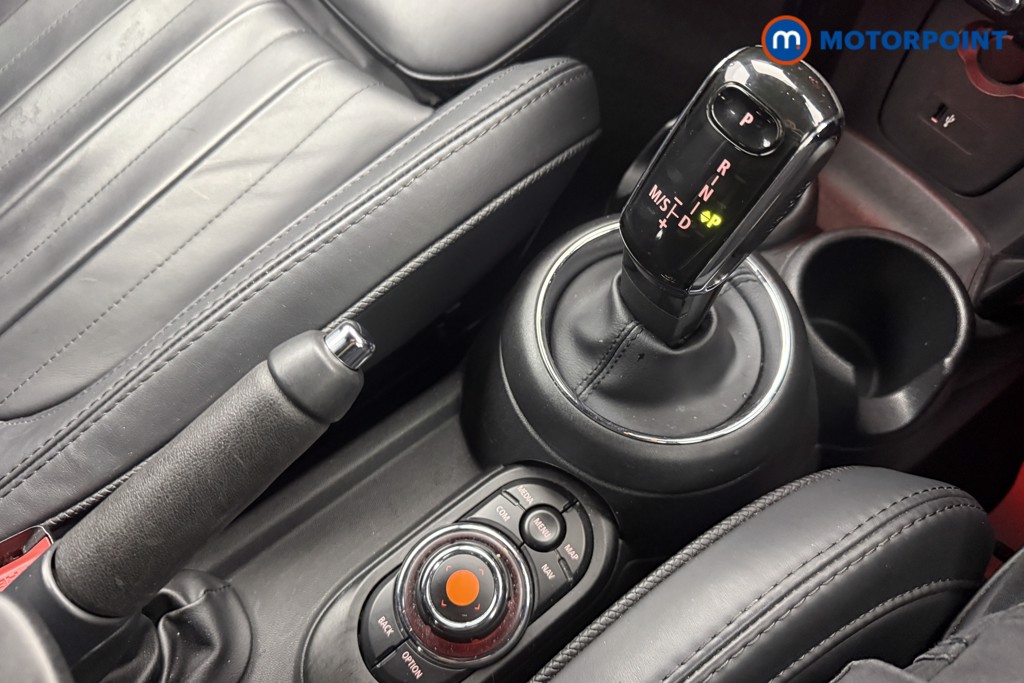 Mini Convertible Cooper Exclusive Automatic Petrol Convertible - Stock Number (1609480) - 4th supplementary image