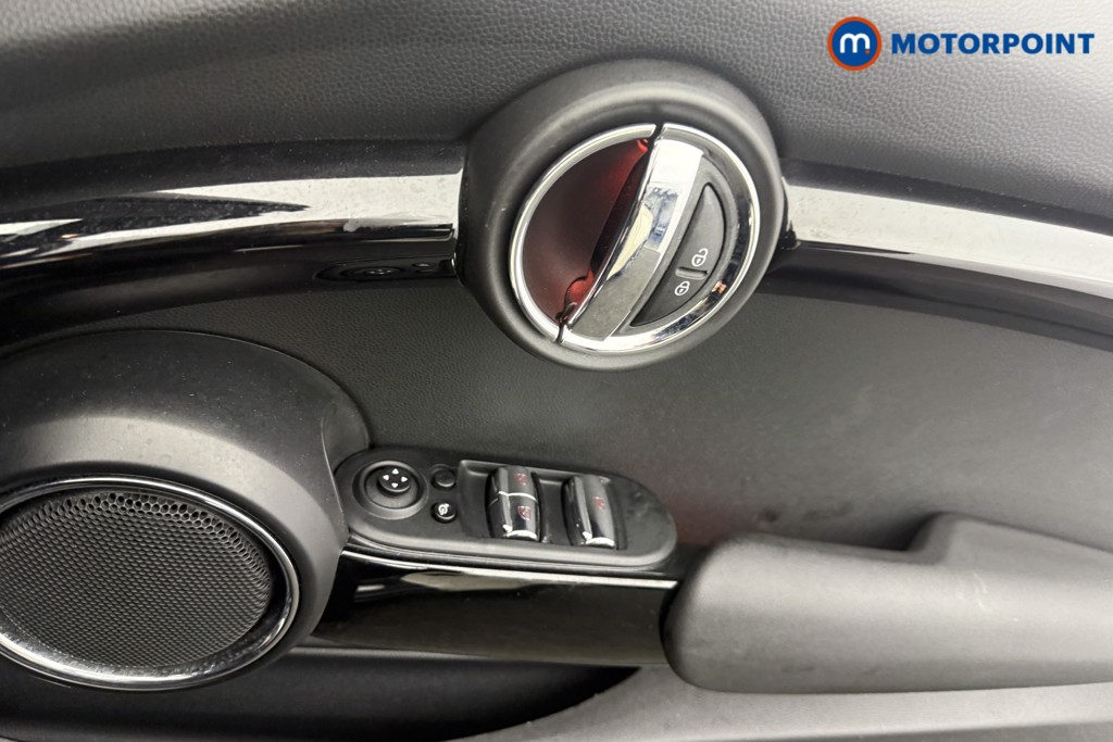 Mini Convertible Cooper Exclusive Automatic Petrol Convertible - Stock Number (1609480) - 10th supplementary image