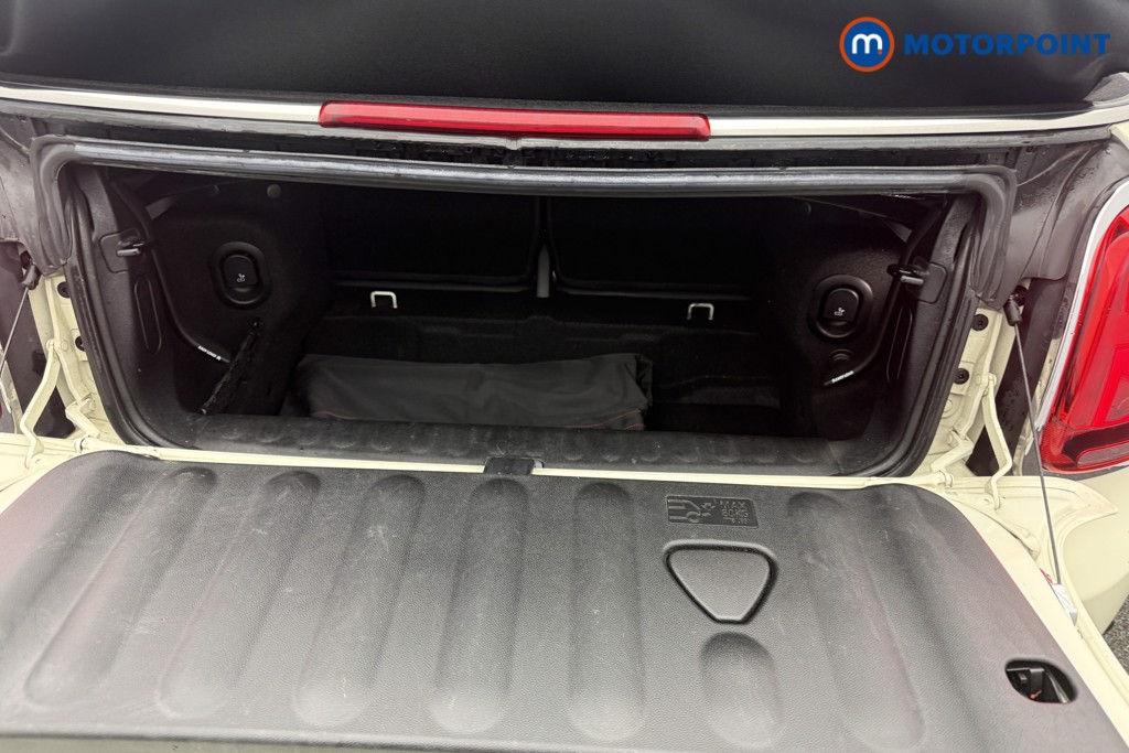 Mini Convertible Cooper Exclusive Automatic Petrol Convertible - Stock Number (1609480) - 13th supplementary image