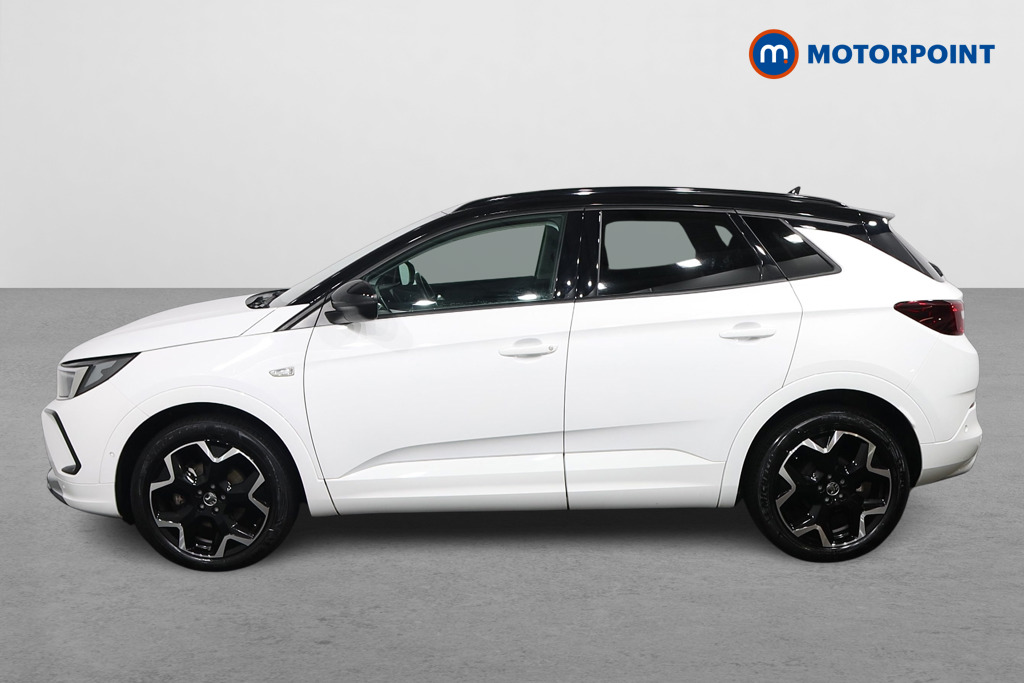 Vauxhall Grandland Ultimate Automatic Diesel SUV - Stock Number (1609529) - Passenger side