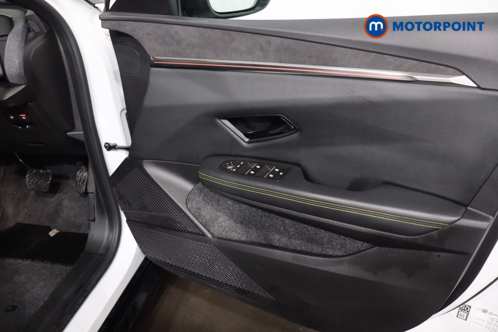 Renault Megane E-Tech Techno-Plus Automatic Electric Hatchback - Stock Number (1609576) - 21st supplementary image