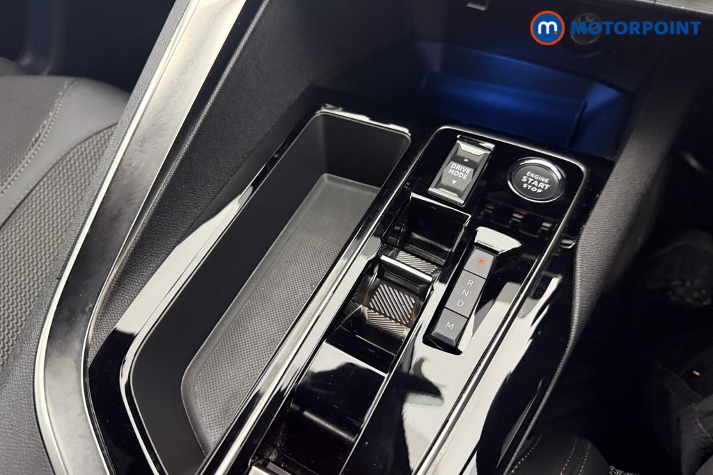 Peugeot 5008 GT Automatic Diesel SUV - Stock Number (1609877) - 4th supplementary image