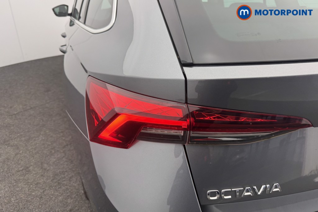 Skoda Octavia Se L Automatic Petrol Estate - Stock Number (1610004) - 17th supplementary image