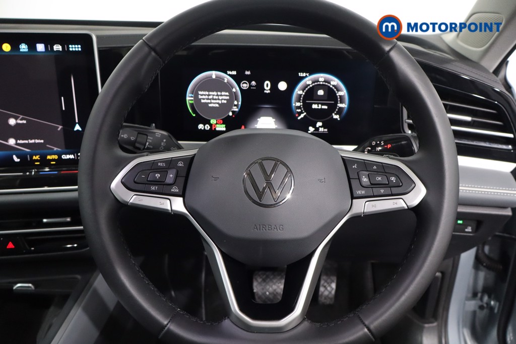 Volkswagen Passat Life Automatic Petrol Plug-In Hybrid Estate - Stock Number (1610186) - 6th supplementary image