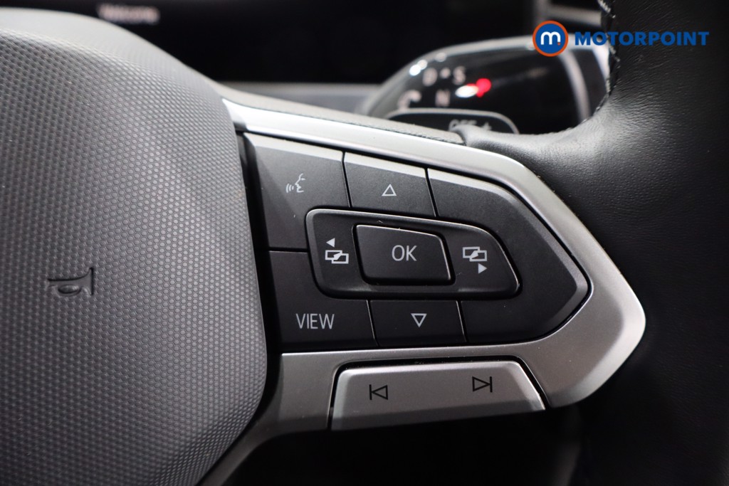 Volkswagen Passat Life Automatic Petrol Plug-In Hybrid Estate - Stock Number (1610186) - 8th supplementary image