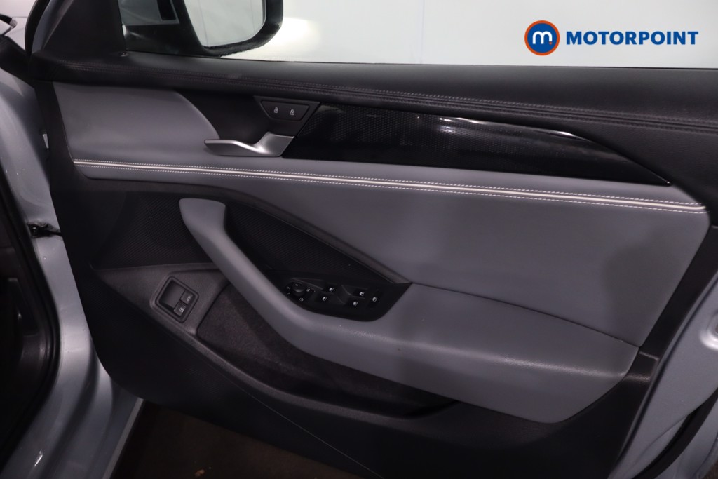 Volkswagen Passat Life Automatic Petrol Plug-In Hybrid Estate - Stock Number (1610186) - 22nd supplementary image